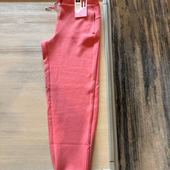 Straight Leg Athletic pants - Picture 1 of 4